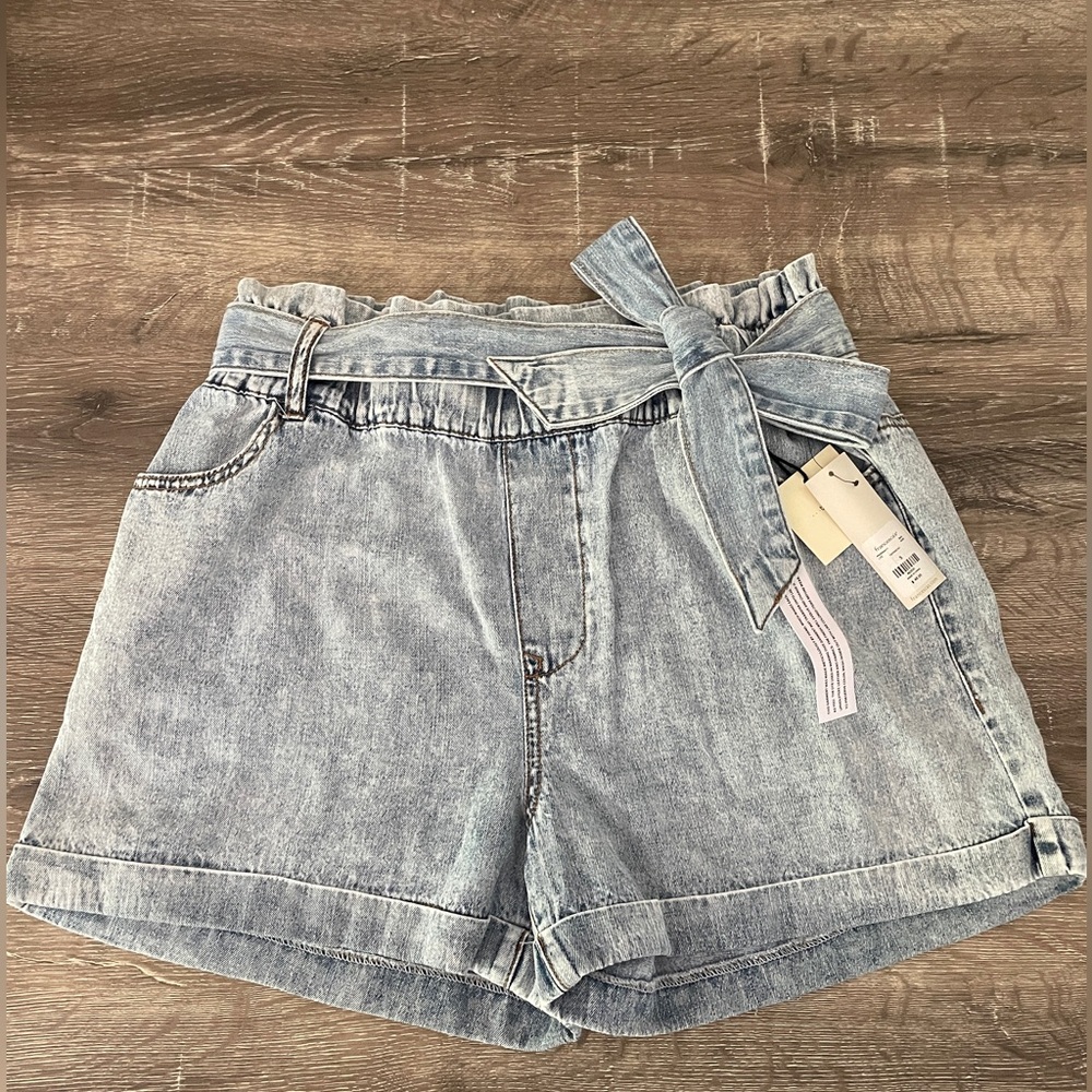 High Waister Denim shorts, Size S